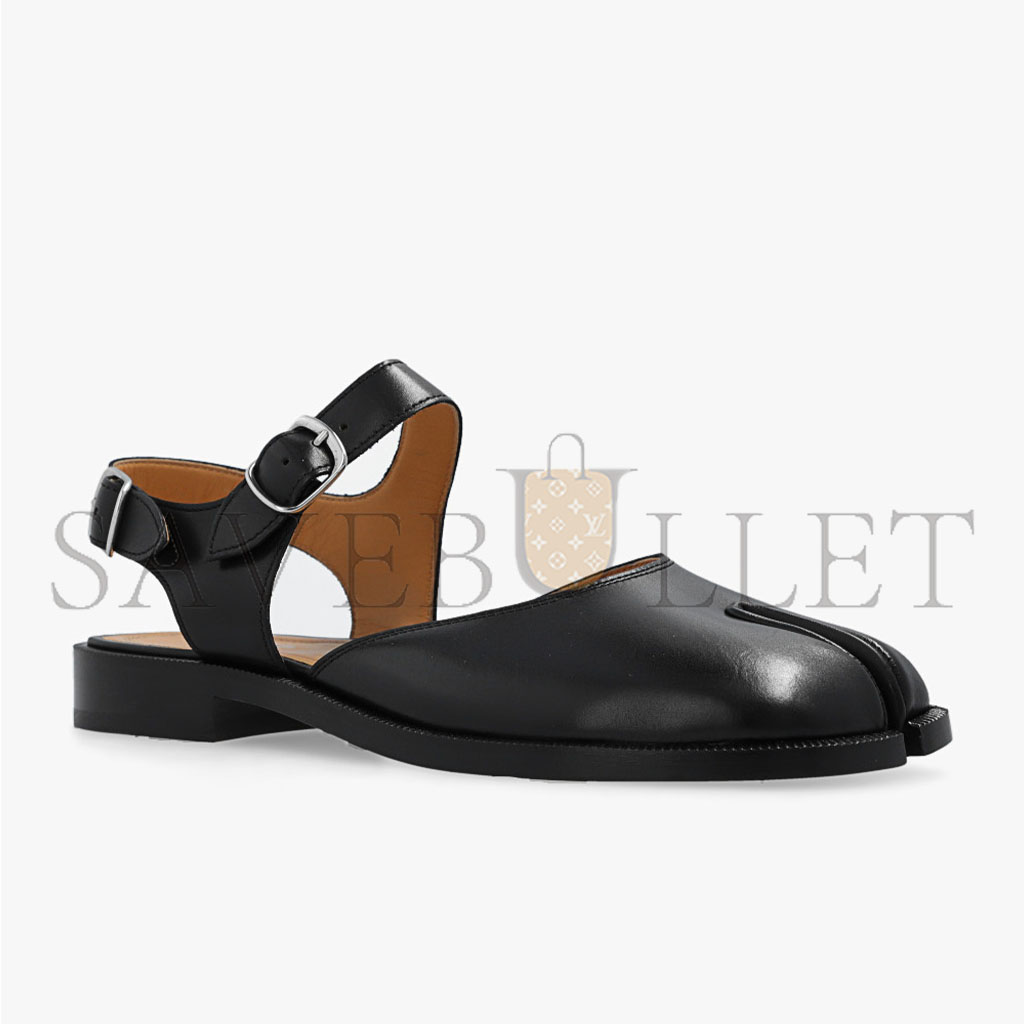 ma*s*n Ma*i*la black leather sandals with tabi toe s58wp0249